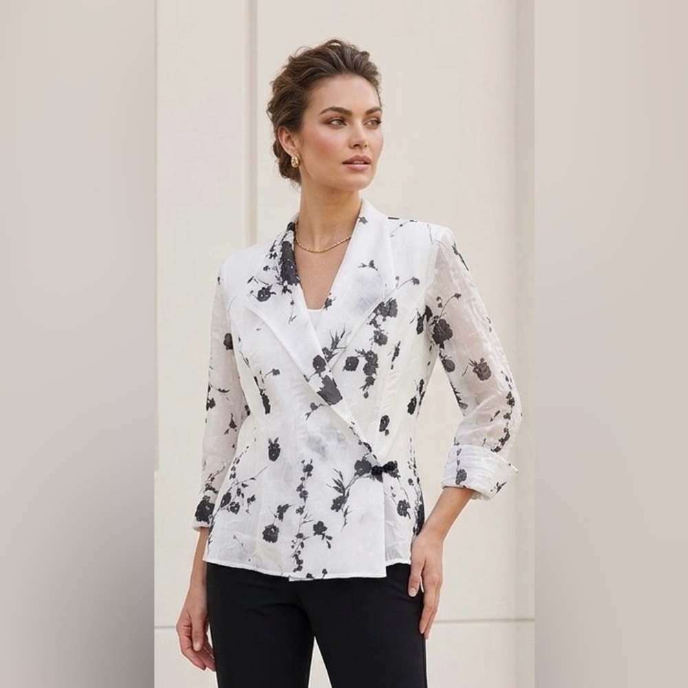 Alex Evenings Sheer (Fully Lined) Floral Evening Blazer White & Black Size XL